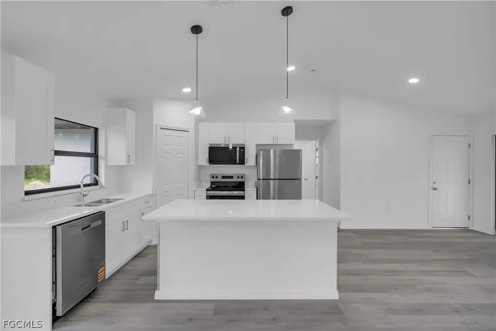 1036 Cresthaven Street Lehigh Acres FL 33974