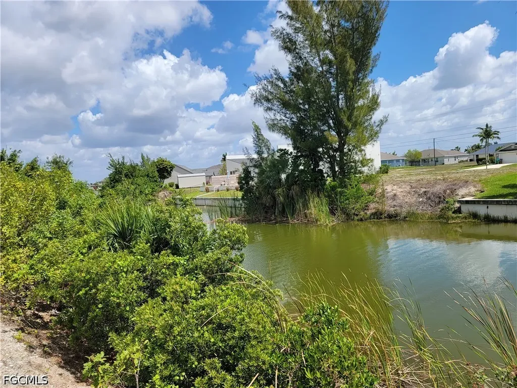 117 NW 14th Avenue Cape Coral FL 33993