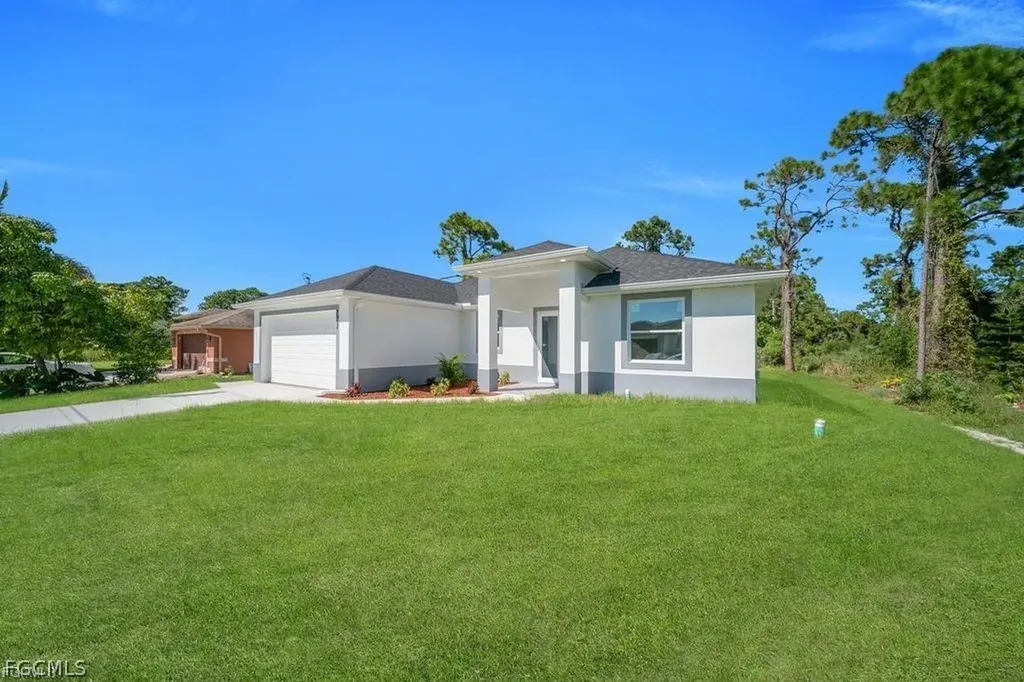 4014 10th Street W Lehigh Acres FL 33971