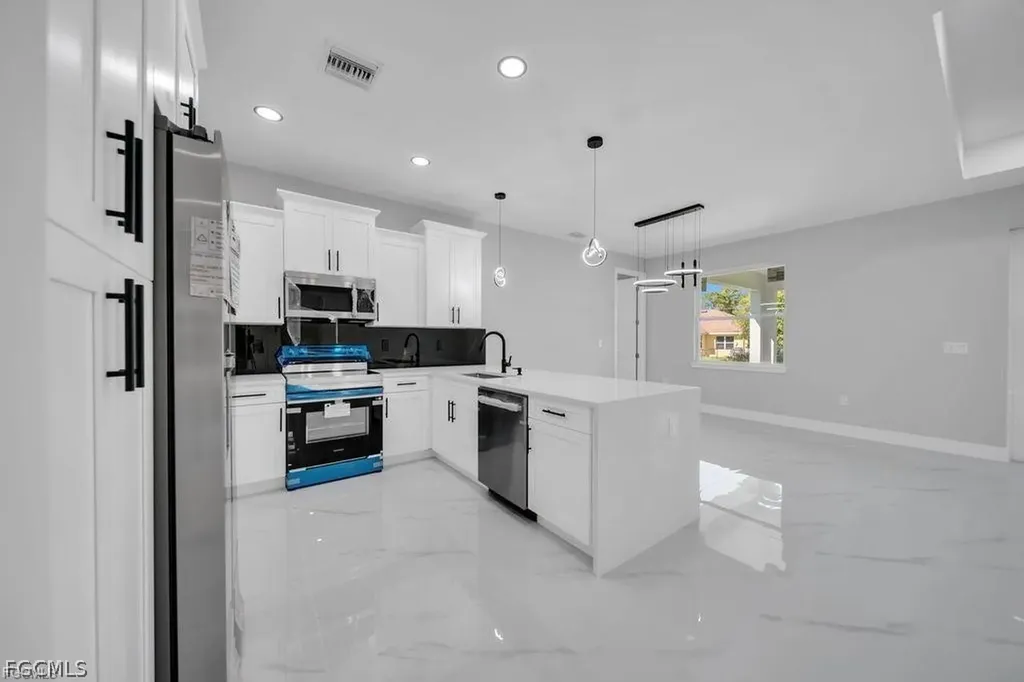 4014 10th Street W Lehigh Acres FL 33971