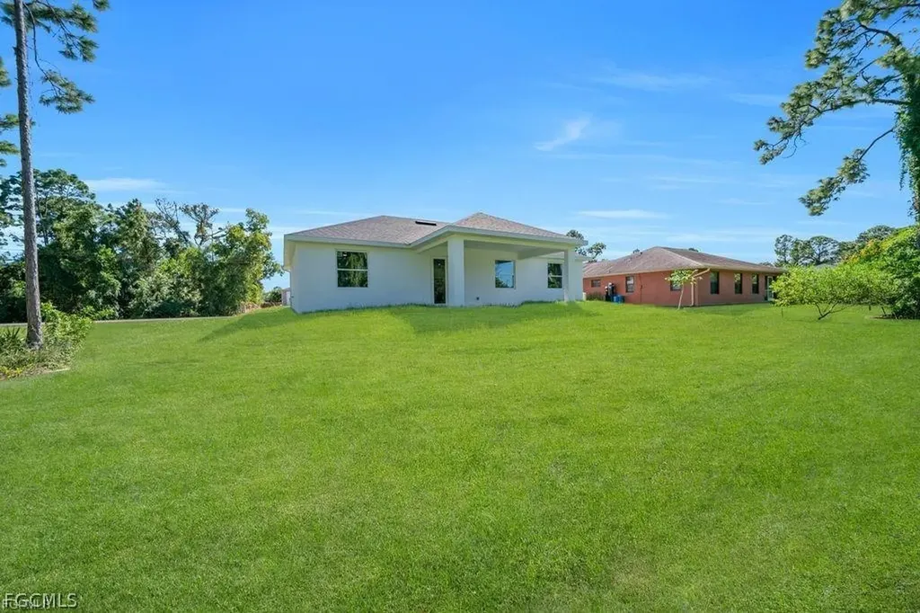 4014 10th Street W Lehigh Acres FL 33971