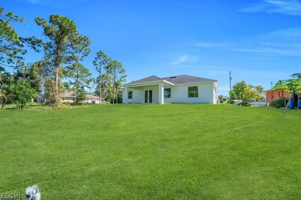 4014 10th Street W Lehigh Acres FL 33971