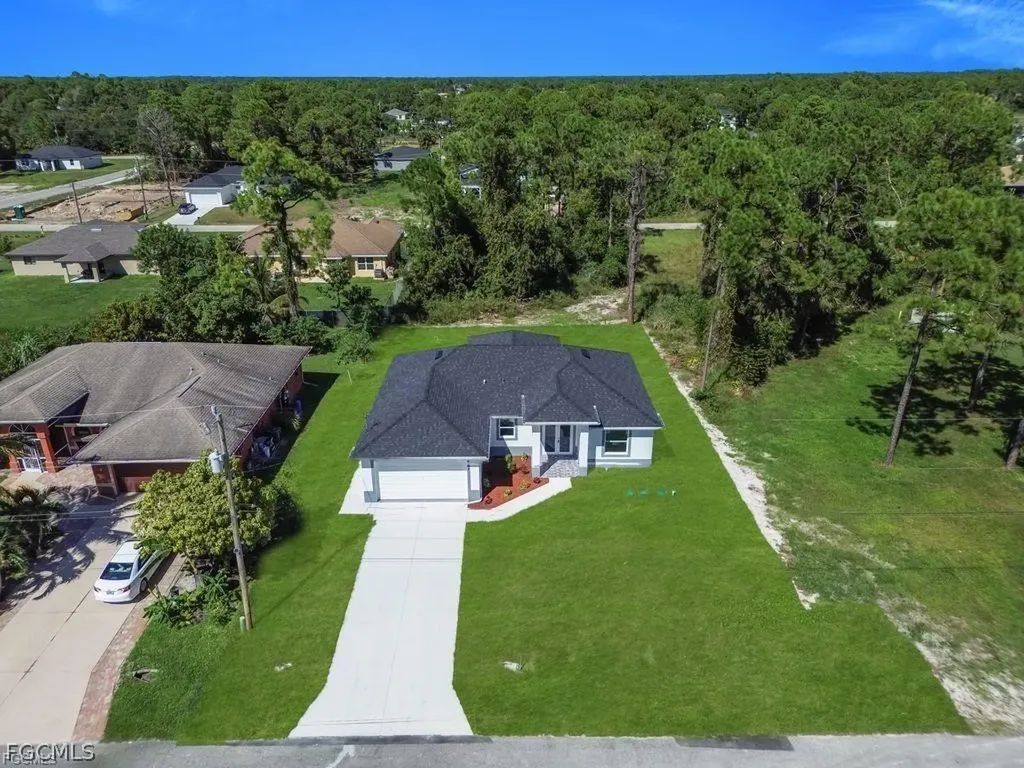 4014 10th Street W Lehigh Acres FL 33971
