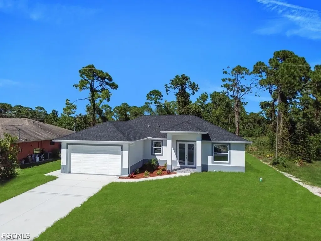 4014 10th Street W Lehigh Acres FL 33971