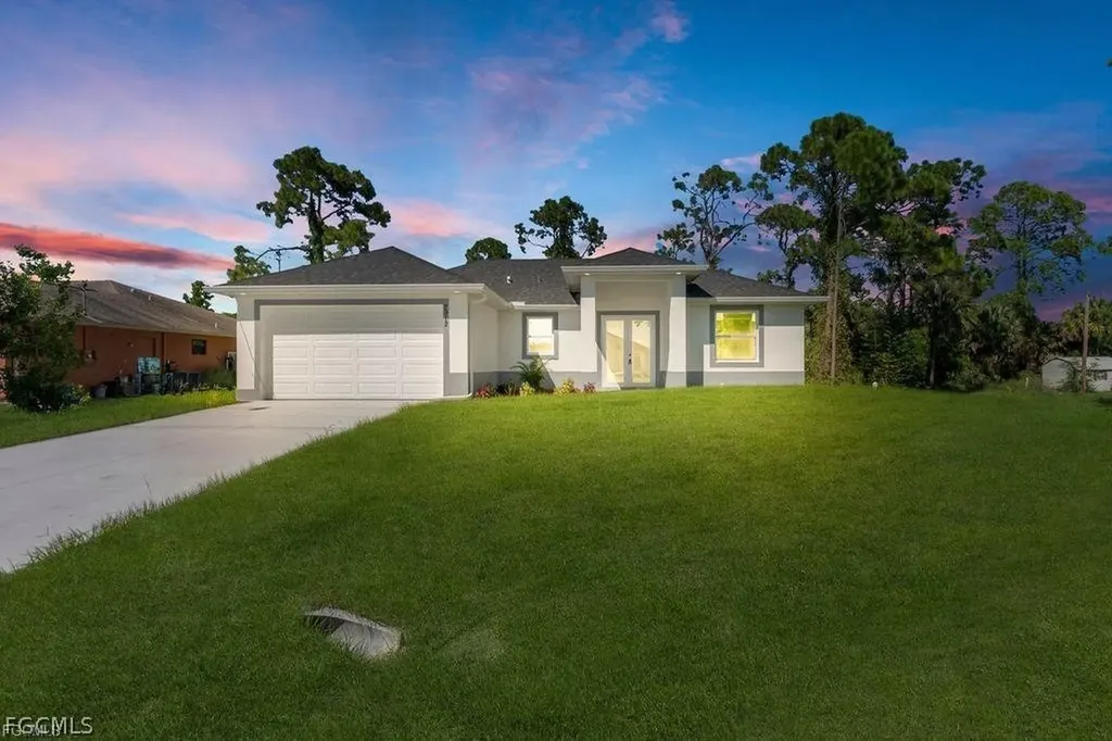 4014 10th Street W Lehigh Acres FL 33971
