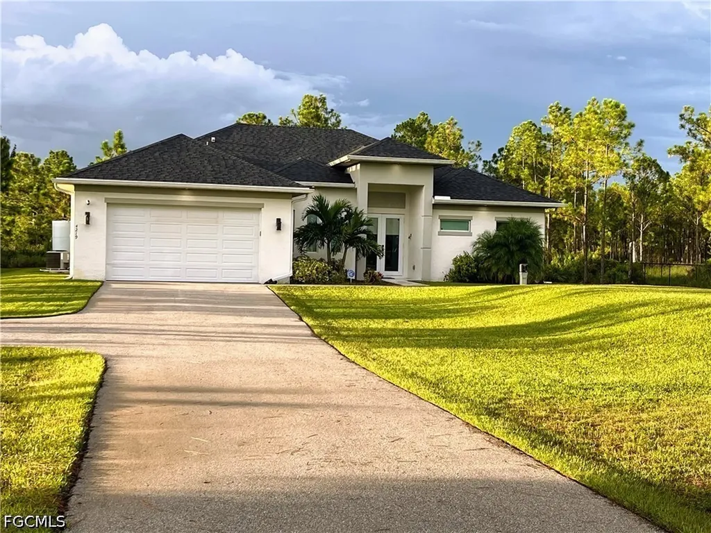 4219 58th Avenue NE Naples FL 34120