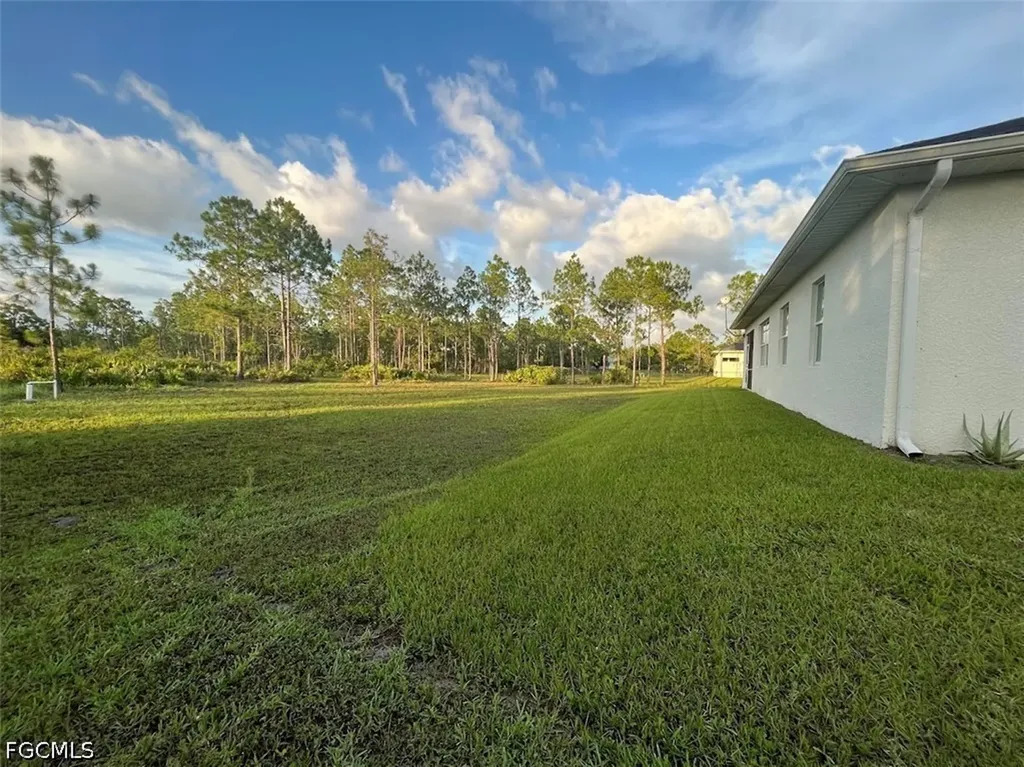 4219 58th Avenue NE Naples FL 34120