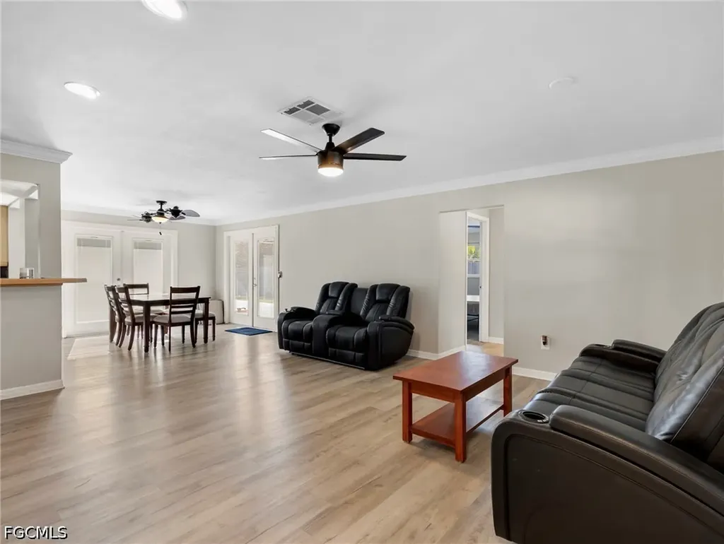 8848 Fordham Street Fort Myers FL 33907
