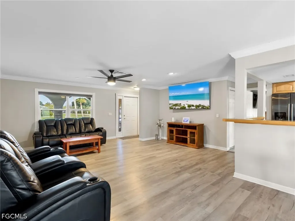 8848 Fordham Street Fort Myers FL 33907