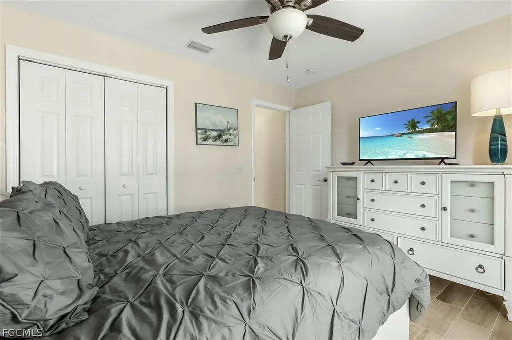 2013 SW 31st Terrace Cape Coral FL 33914