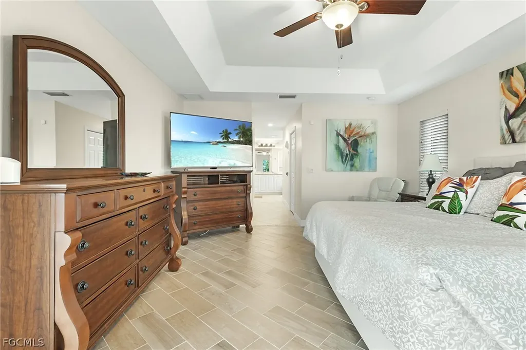 2013 SW 31st Terrace Cape Coral FL 33914