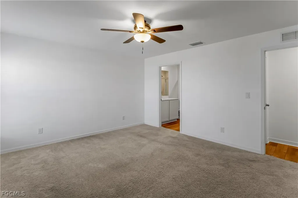 185 Yager Circle Fort Myers FL 33913