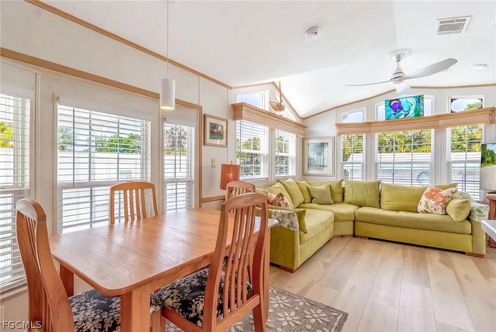 7270 Pinehurst Road Bokeelia FL 33922