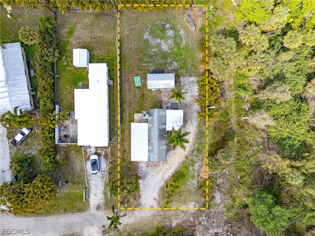 7270 Pinehurst Road Bokeelia FL 33922