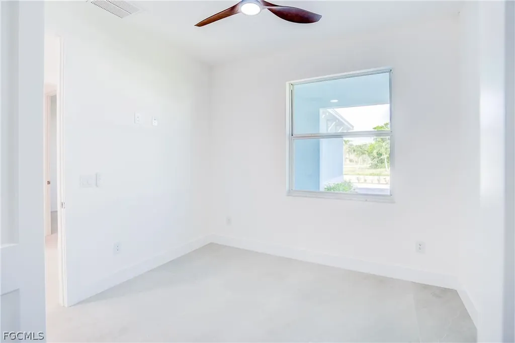 3804 SE 12th Avenue Cape Coral FL 33904