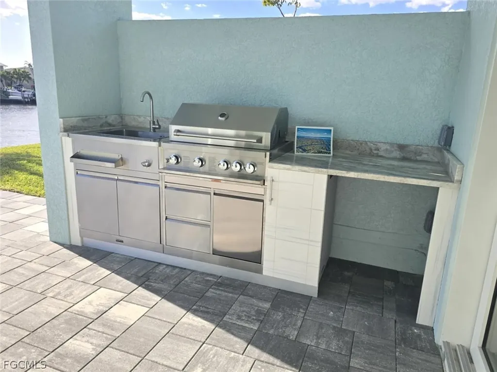 3804 SE 12th Avenue Cape Coral FL 33904