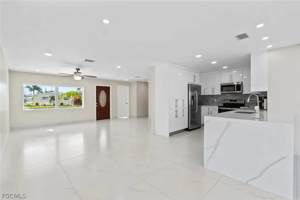 107 Albatross Street Fort Myers Beach FL 33931