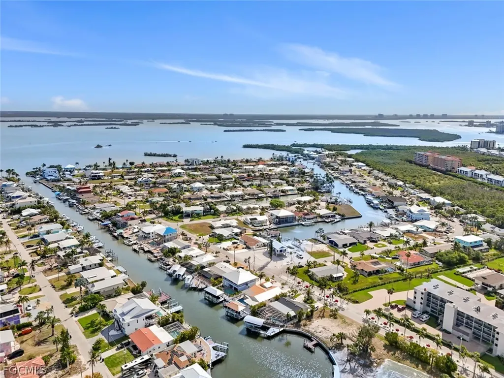 107 Albatross Street Fort Myers Beach FL 33931