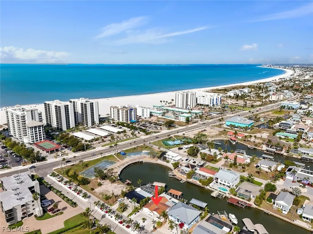 107 Albatross Street Fort Myers Beach FL 33931