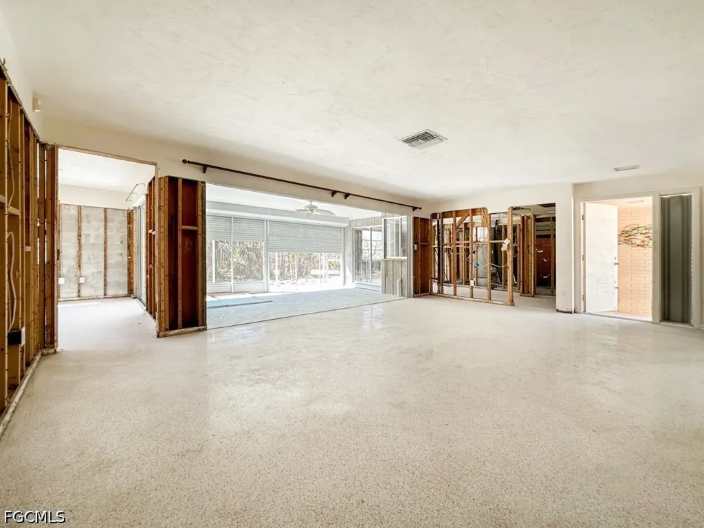 1314 Tahiti Drive Sanibel FL 33957
