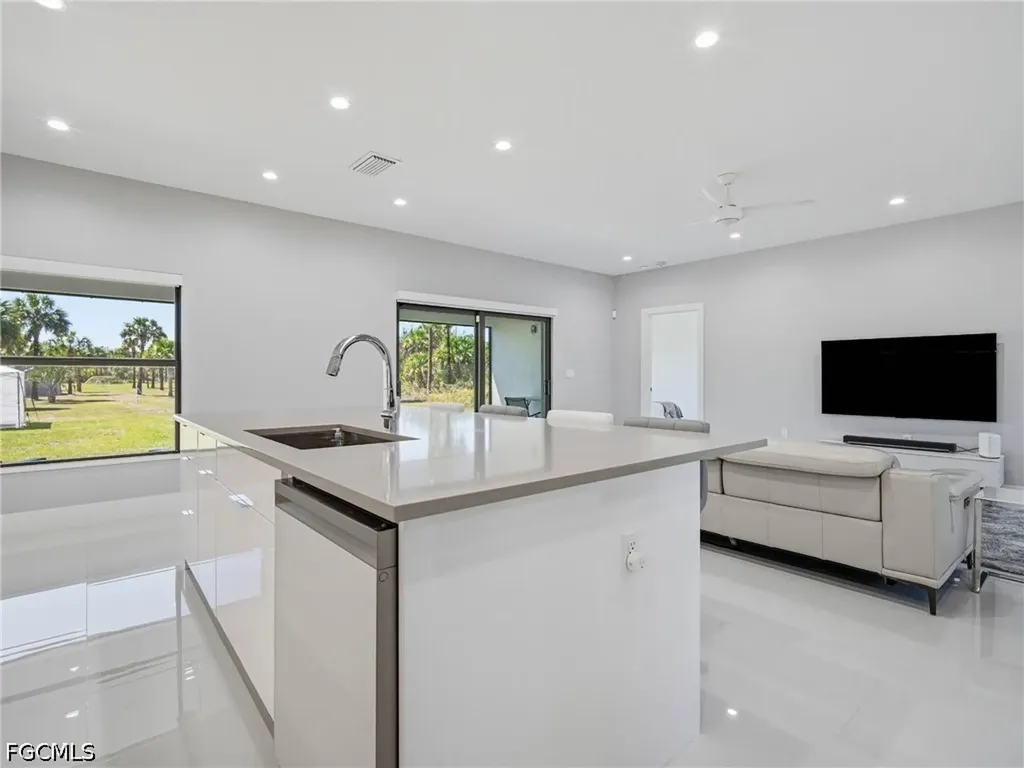 4172 12th Avenue SE Naples FL 34117