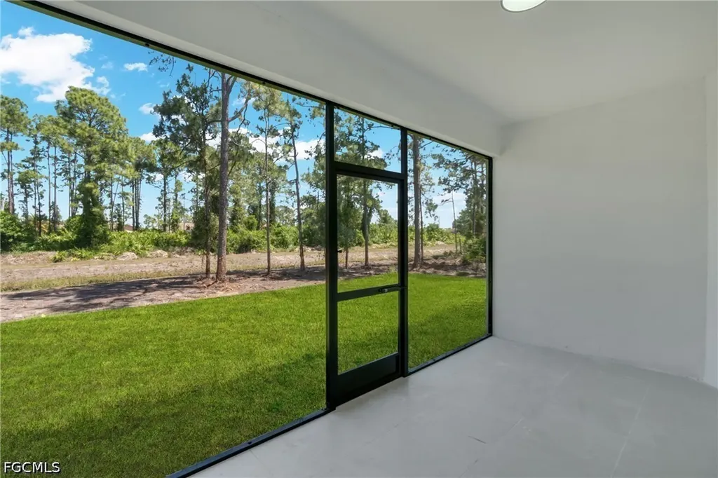 507 Trinity Street E Lehigh Acres FL 33974