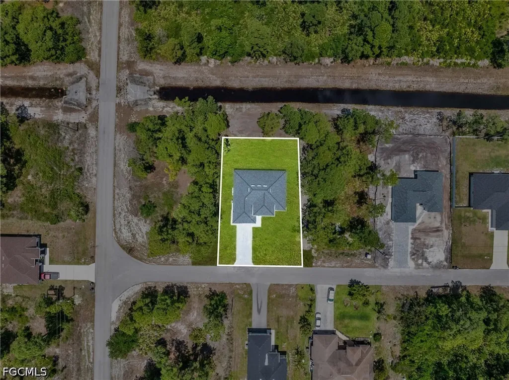 507 Trinity Street E Lehigh Acres FL 33974