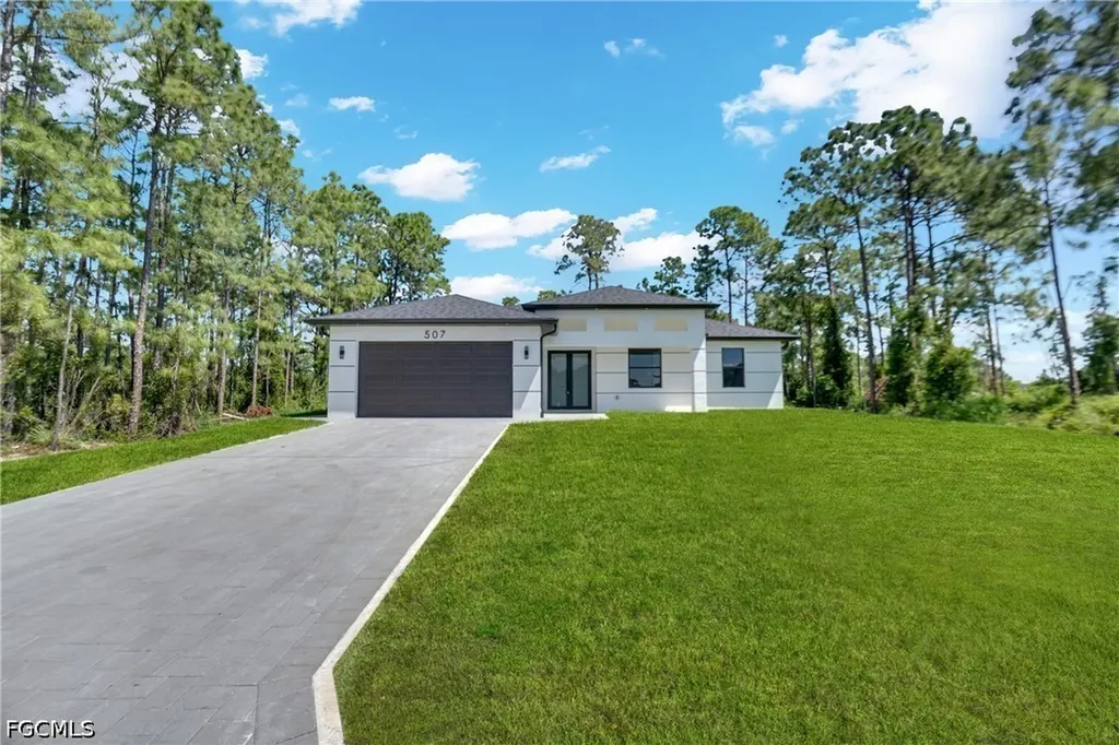 507 Trinity Street E Lehigh Acres FL 33974