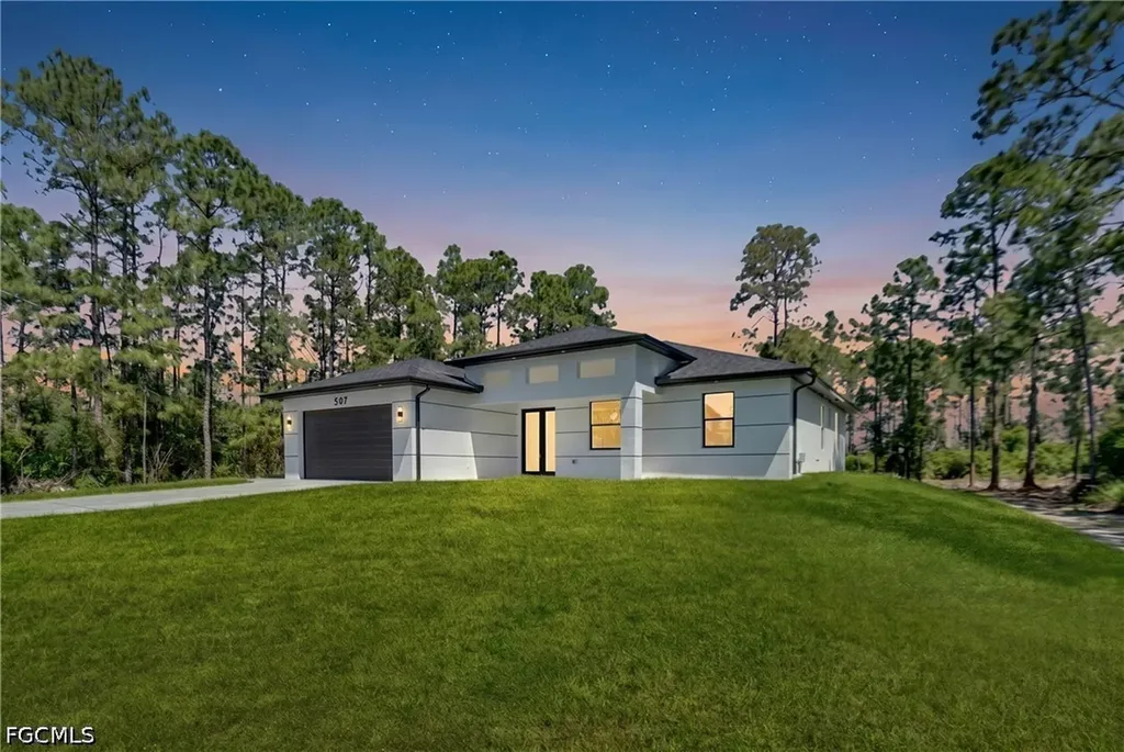 507 Trinity Street E Lehigh Acres FL 33974
