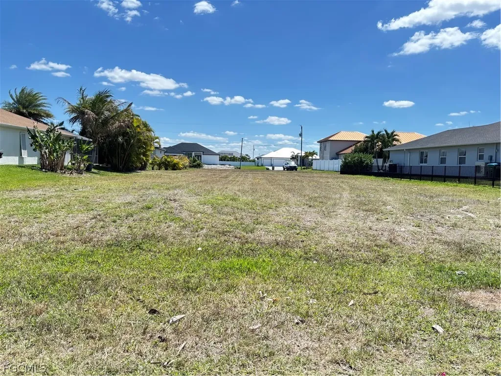 3532 NW 21st Terrace Cape Coral FL 33993