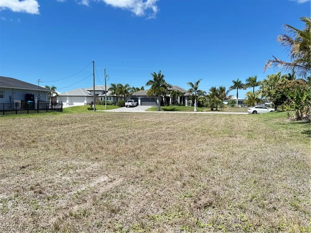 3532 NW 21st Terrace Cape Coral FL 33993