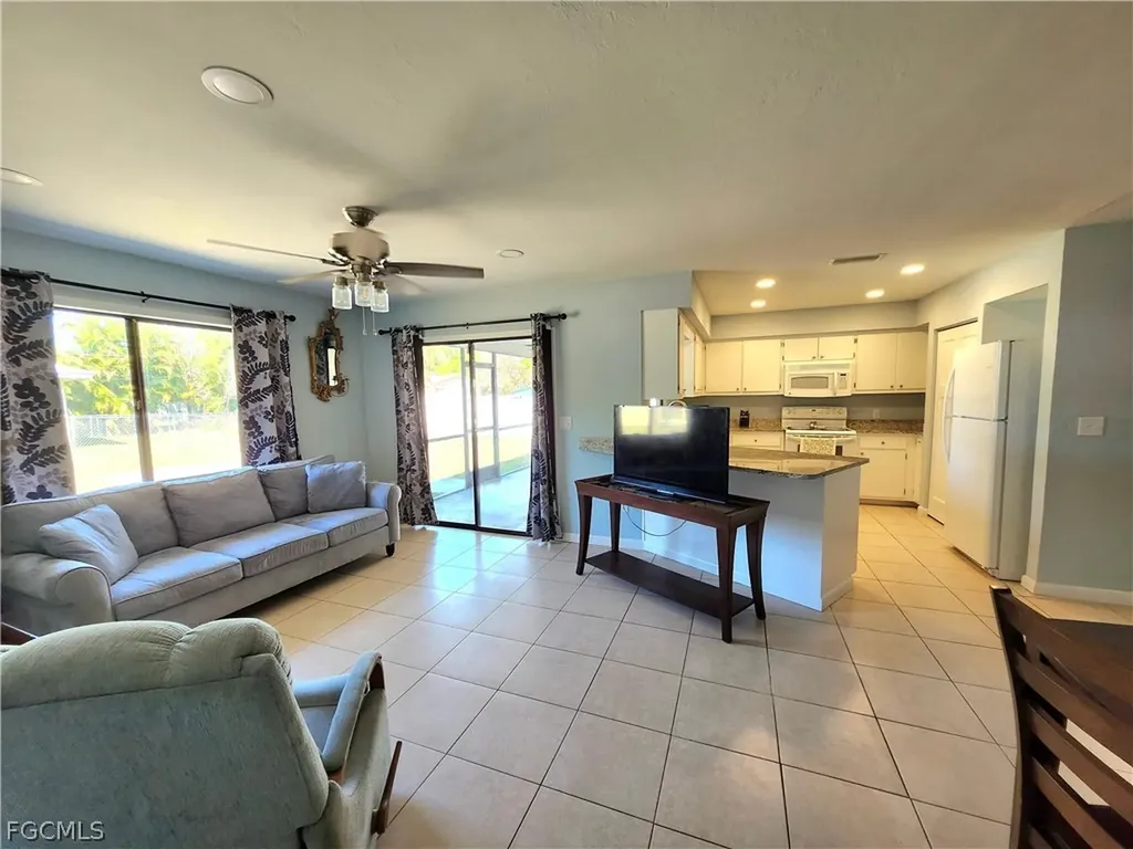 12938 5th Street Fort Myers FL 33905