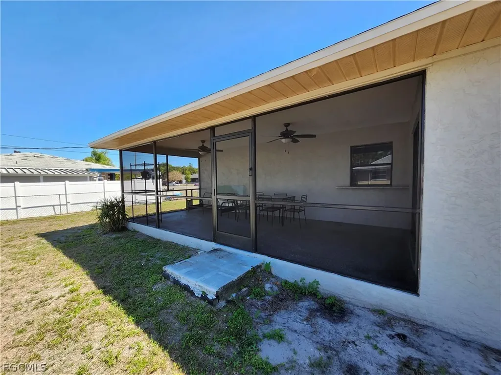12938 5th Street Fort Myers FL 33905