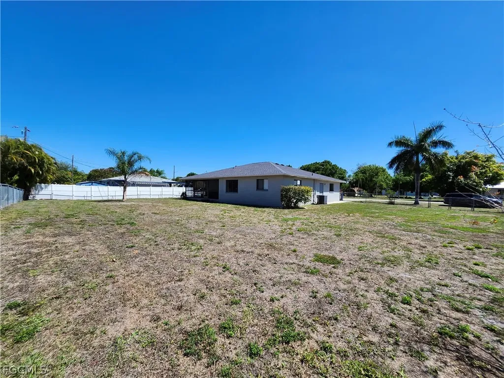 12938 5th Street Fort Myers FL 33905