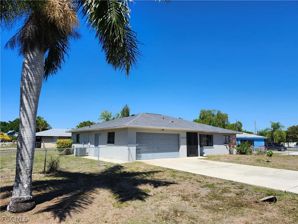 12938 5th Street Fort Myers FL 33905