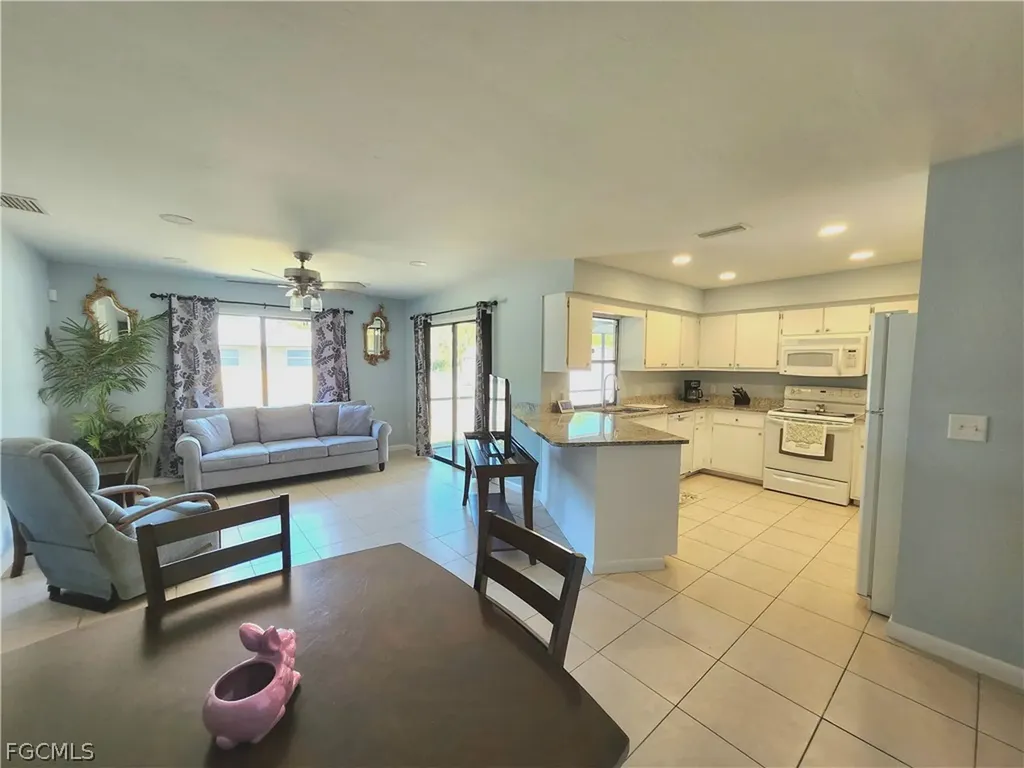 12938 5th Street Fort Myers FL 33905