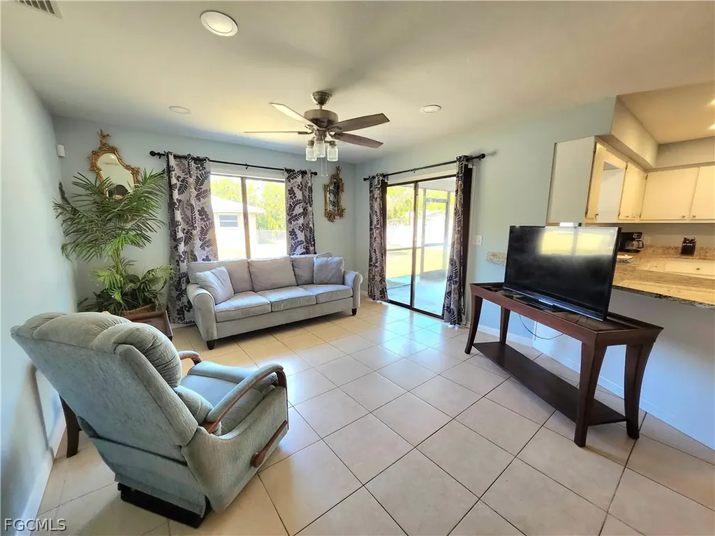 12938 5th Street Fort Myers FL 33905
