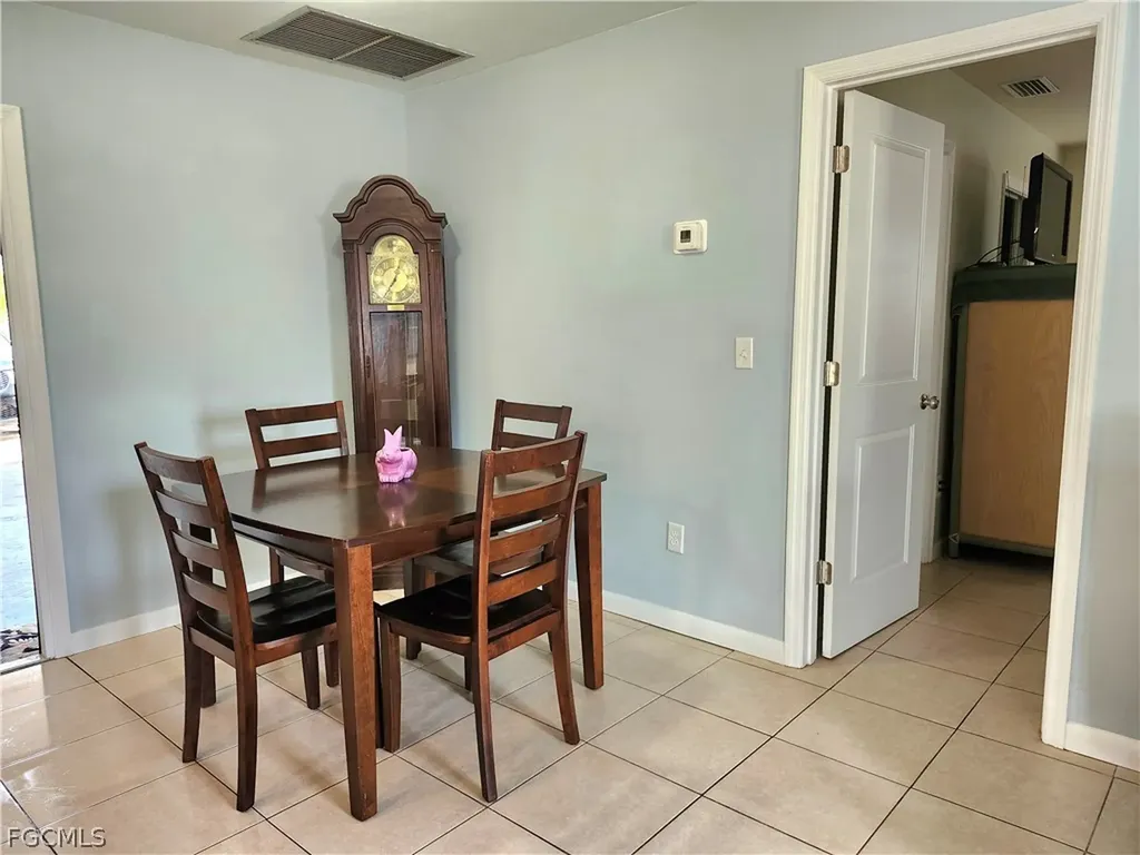 12938 5th Street Fort Myers FL 33905