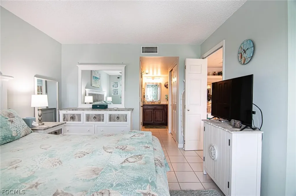 3711 Del Prado Boulevard S Cape Coral FL 33904