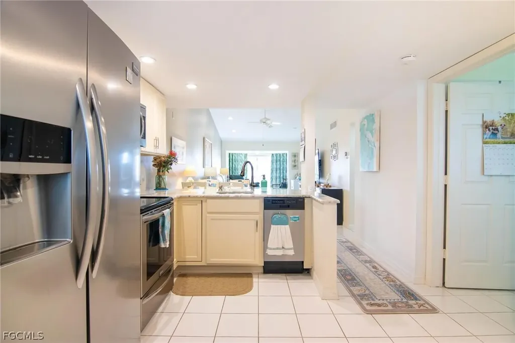 3711 Del Prado Boulevard S Cape Coral FL 33904