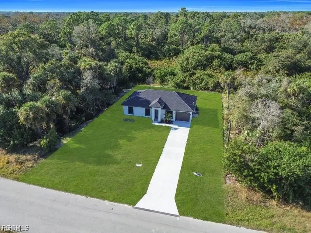 644 Woodcrest Drive Lehigh Acres FL 33972