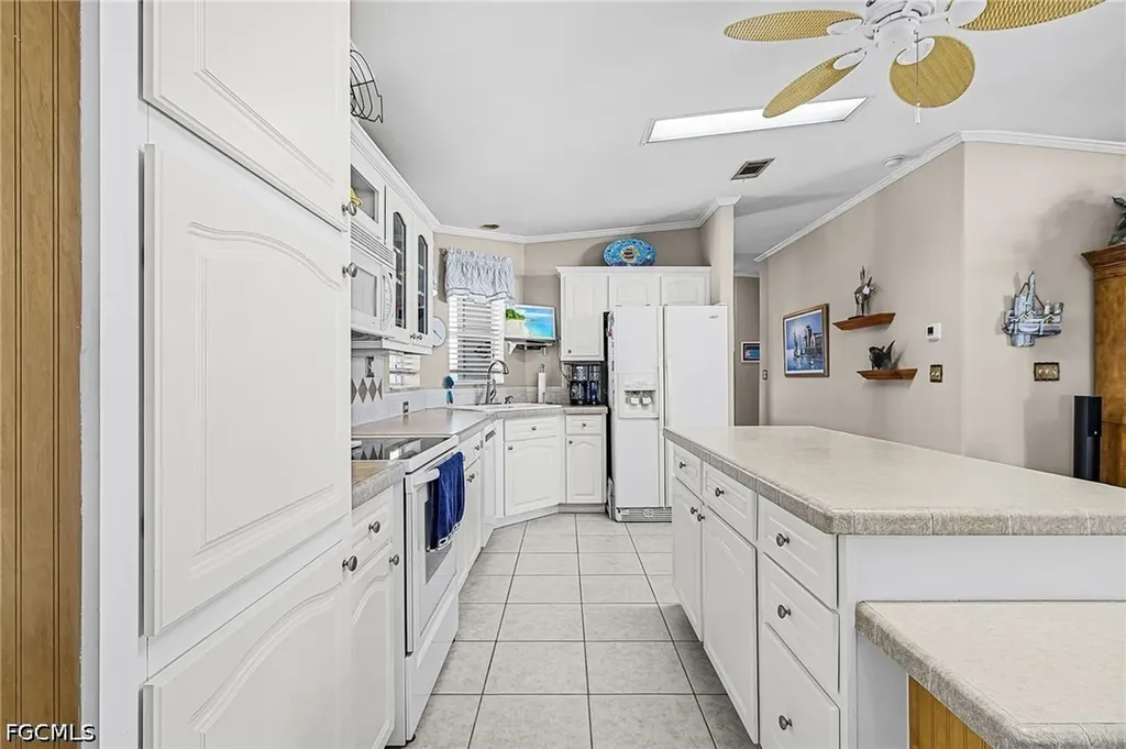 3023 Skipper Lane St. James City FL 33956