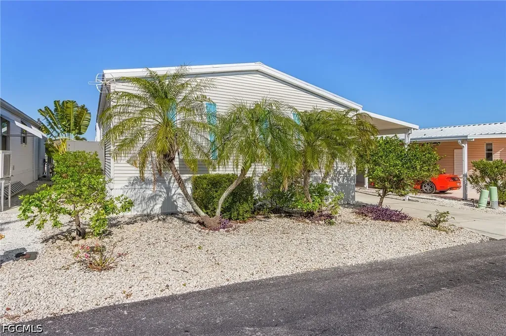 3023 Skipper Lane St. James City FL 33956