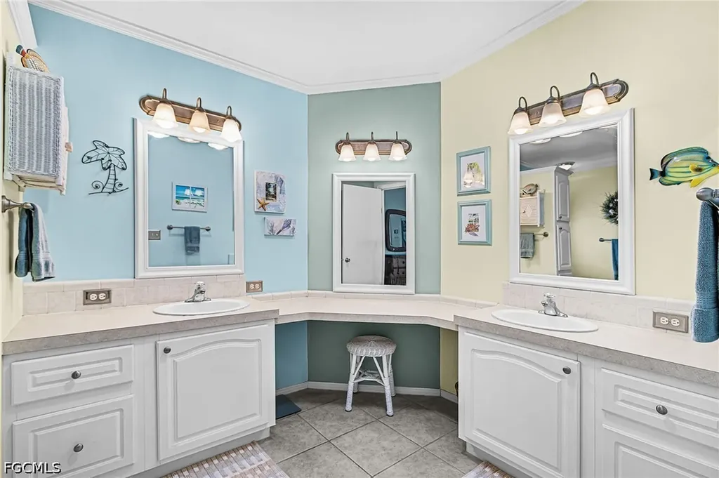 3023 Skipper Lane St. James City FL 33956