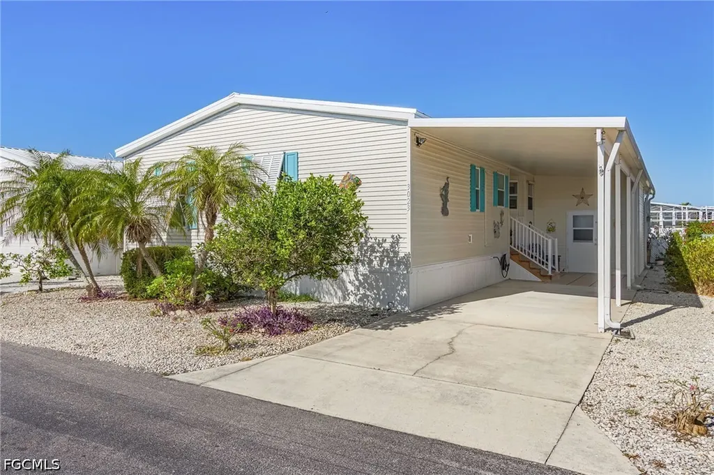3023 Skipper Lane St. James City FL 33956