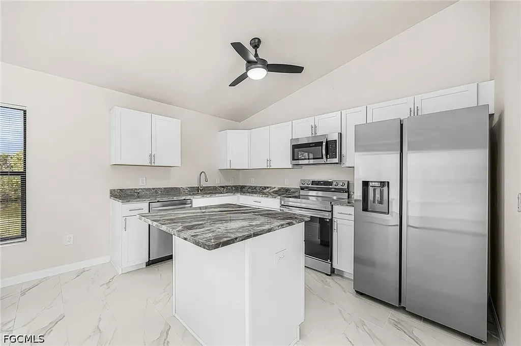 124 NE 15th Terrace Cape Coral FL 33909