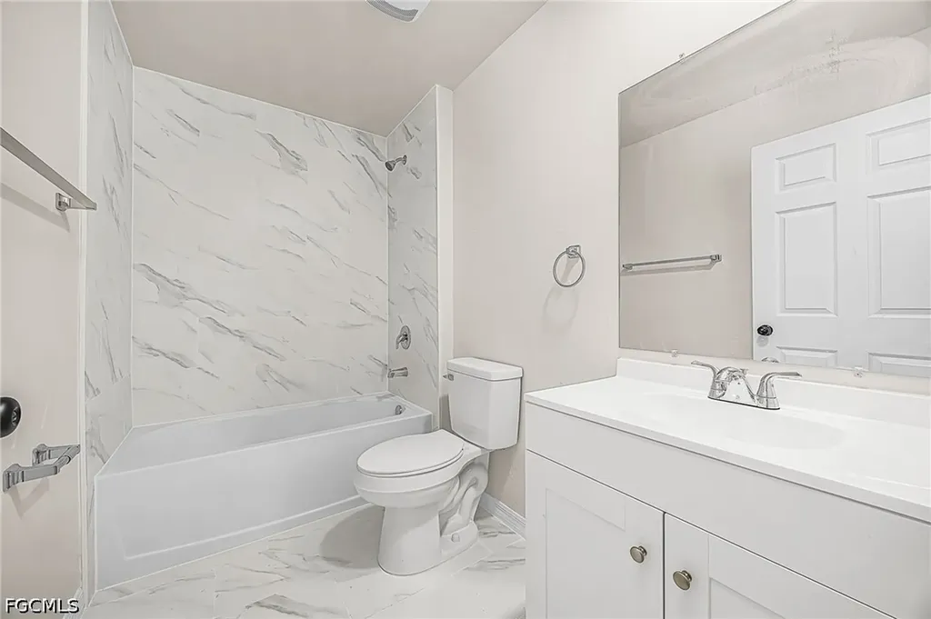 124 NE 15th Terrace Cape Coral FL 33909