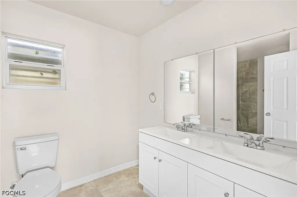 124 NE 15th Terrace Cape Coral FL 33909