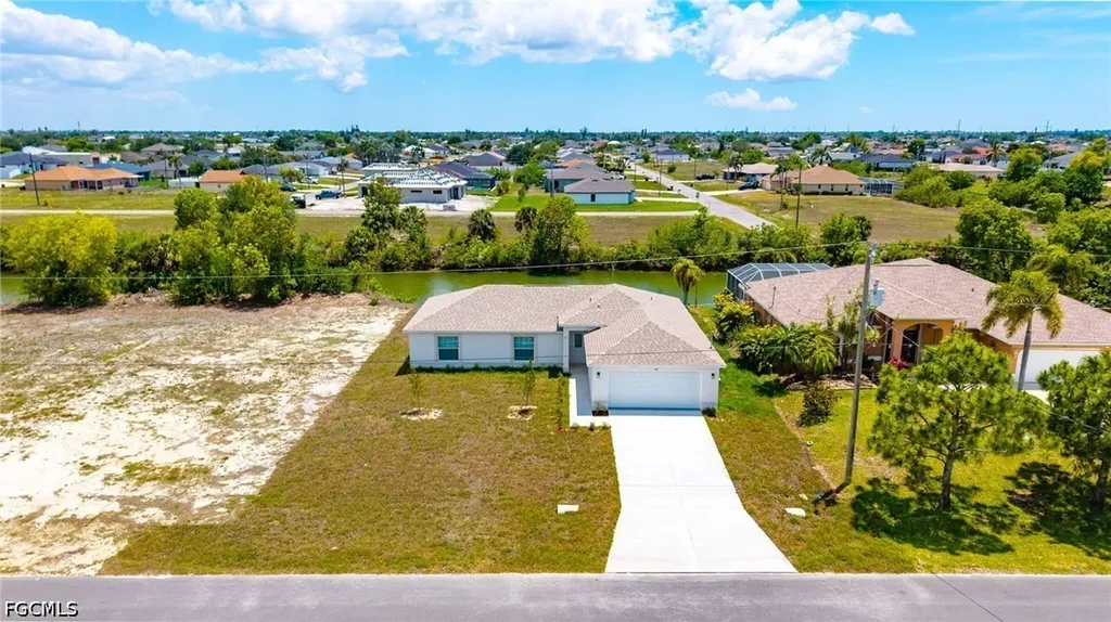 124 NE 15th Terrace Cape Coral FL 33909