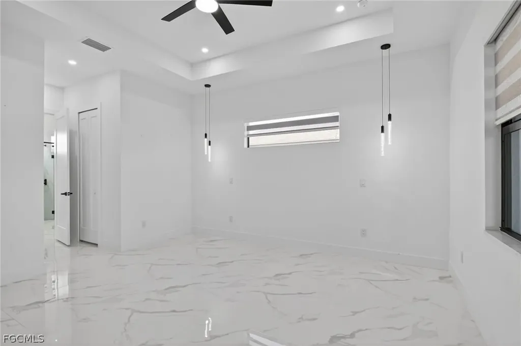 1617 NE 12th Street Cape Coral FL 33909